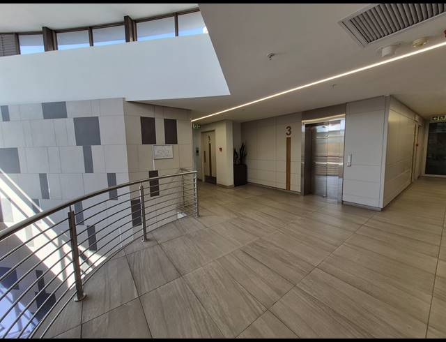 306M² OFFICE TO LET IN WOODMEAD